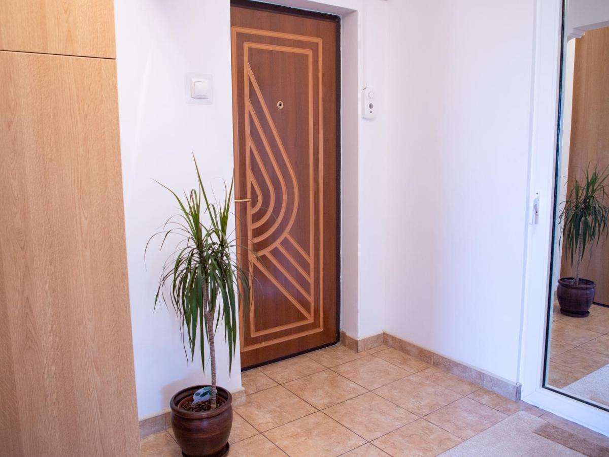 Marin Apartment Constanta Exterior photo