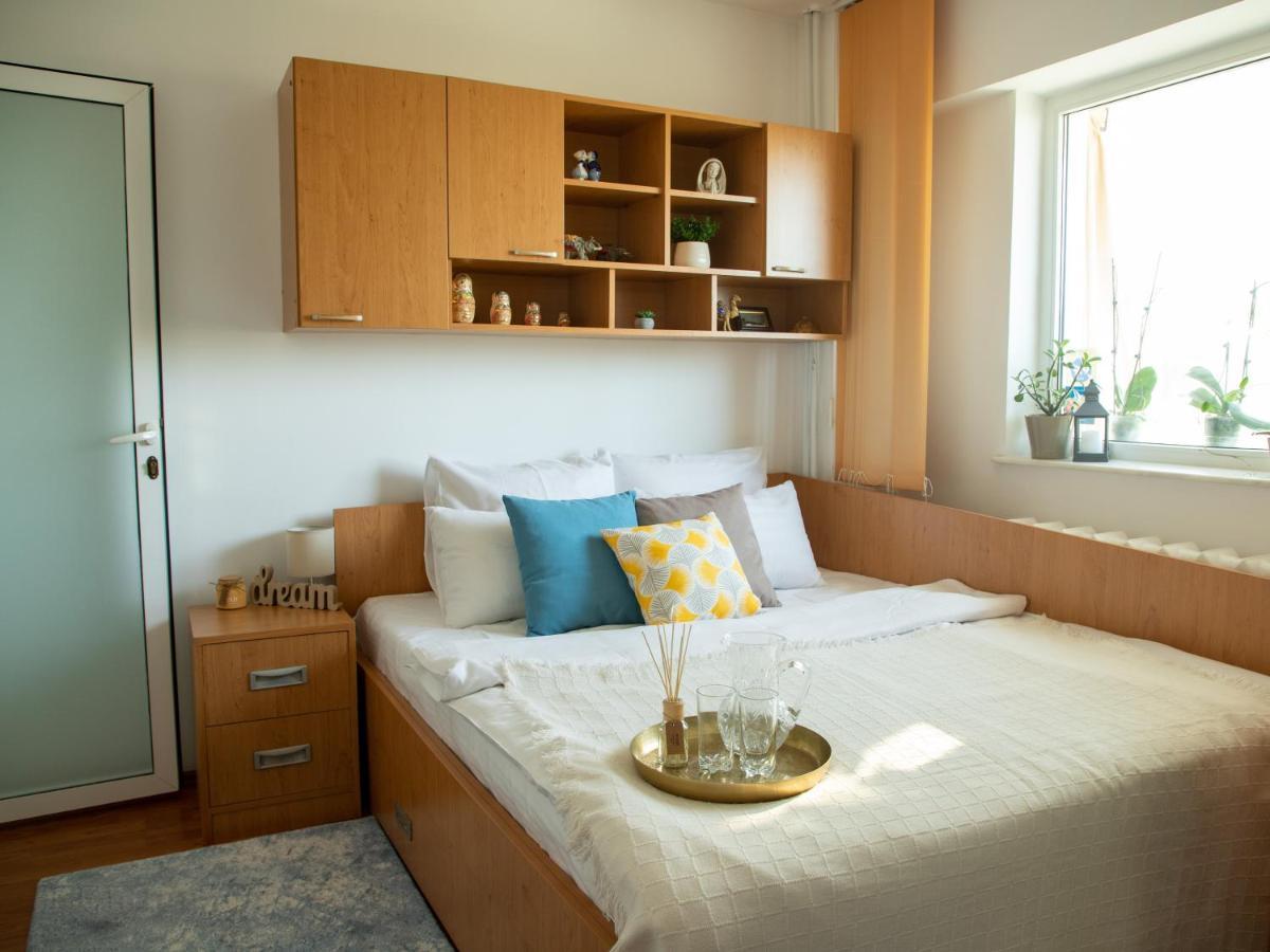 Marin Apartment Constanta Exterior photo